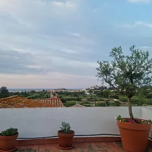 https://amb-encant-i-tranquil-a-llan-estil-mediterrani-chic.catalonia-hotels.com